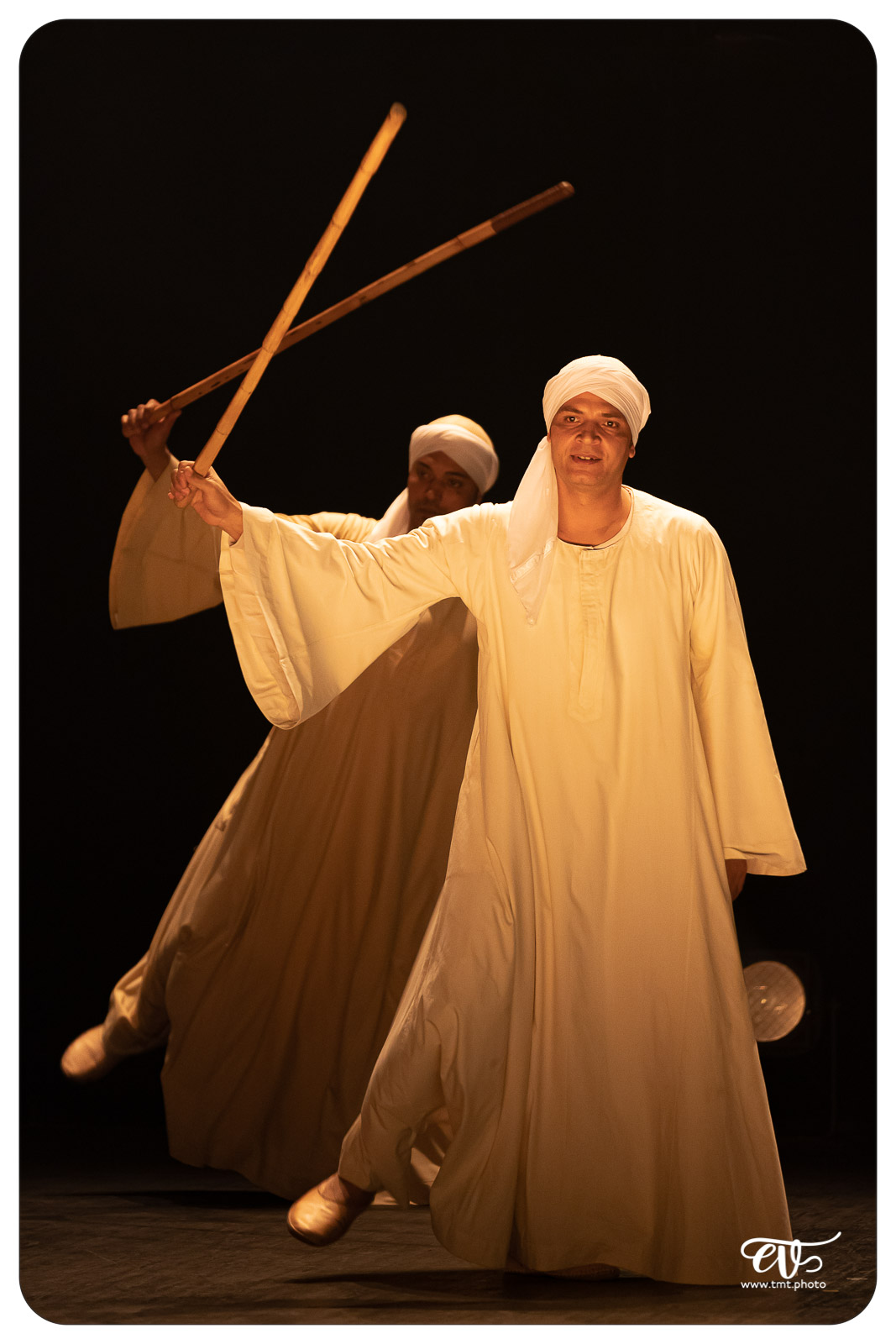 DANS LE CERCLE DES HOMMES DU NIL - CENTRE MEDHAT FAWZY DE MALLAW